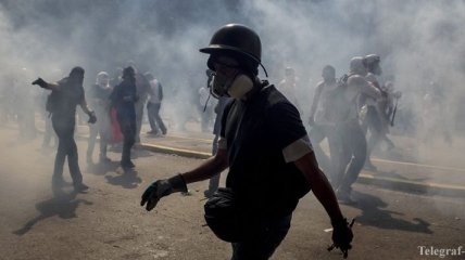 Число погибших митингующих в Венесуэле возросло до 3-х человек  