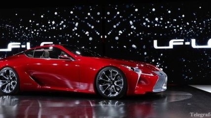 Lexus выложил в сеть ролик концепта LF-CC