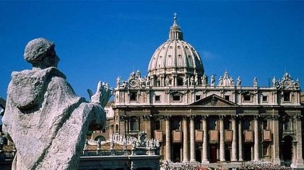 Дипломат из Ватикана получил срок за детское порно