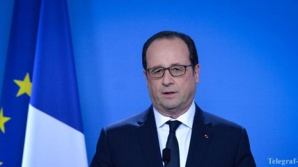 Олланд считает недопустимым давление Трампа на Европу