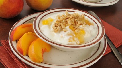 Салатик «Персиковое искушение»