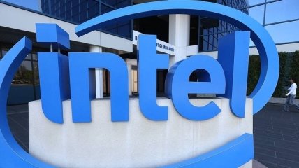 Стало известно, когда Intel выпустит 10-нанометровые процессоры