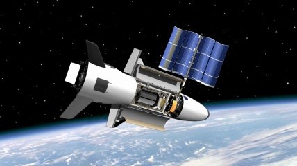 Договор о космосе ничего не говорит о запрещении размещения обычного оружия на орбите