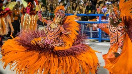 Рио зовет: в пятницу состоится легендарный карнавал в Рио-де-Жанейро