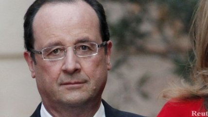 Олланд: Франция наращивает военную поддержку сирийской оппозиции