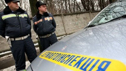 В Киеве пьяный водитель не держался на ногах, но перевозил людей