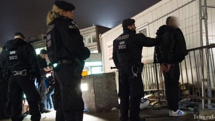 В Германии задержали троих подозреваемых в связях с террористом