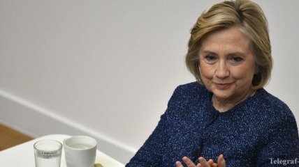 Клинтон о кандидатке в президенты от демократов: "Фаворитка русских"