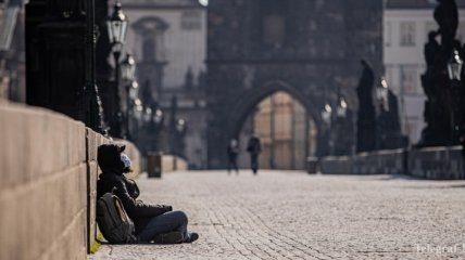 "Не более двух человек в общественных местах": Чехия ужесточает карантин 