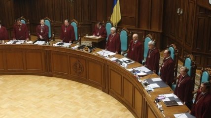 Львовский горсовет обжалует языковой закон в Конституционном Суде