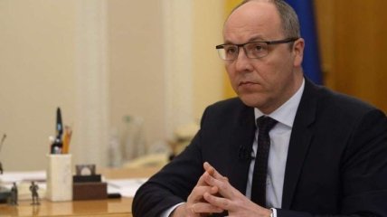 В Киеве признали противоправным решение Парубия о запрете командировок депутатам