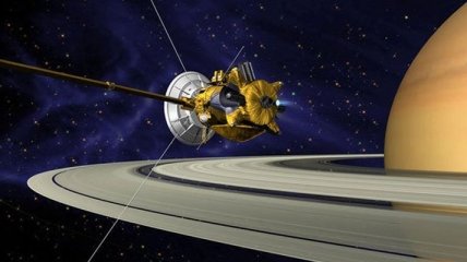 Зонд Cassini обнаружил магнитную аномалию на Сатурне