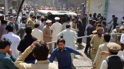 В Пакистане произошел очередной взрыв: более 20 погибших