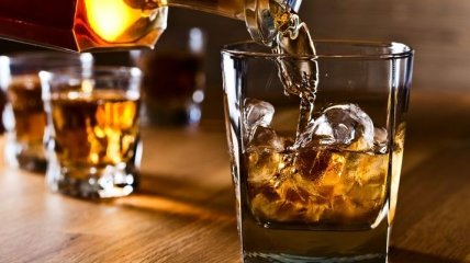 Виски больше нет: ВРУ приняла решение исключить из списка наименование напитка