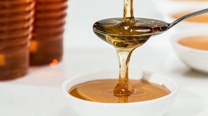 Натуральний мед — джерело вітамінів