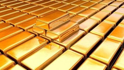 У Франції двоє хлопчиків під час карантину знайшли кілограмові золоті зливки