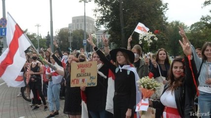 В Минске прошел "Женский марш мира": обошлось без задержаний (Видео)