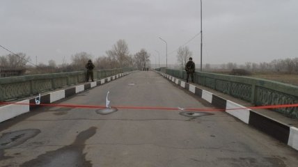 На Луганщине восстановили мост, разрушенный боевиками в июле
