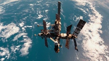 NASA установило связь со спутником, который потерялся 13 лет назад