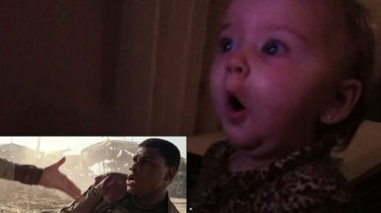 Как младенцы реагируют на тизер новых "Звездных войн" (Видео)