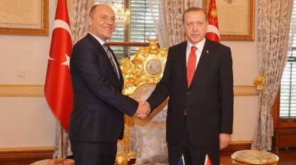 Парубий обсудил с Эрдоганом необходимость сохранения блокады Крыма