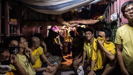 На Филиппинах 600 тысяч наркоторговцев сдались властям