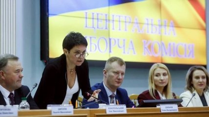 ЦИК Украины зарегистрировала первого кандидата в нардепы: кто он