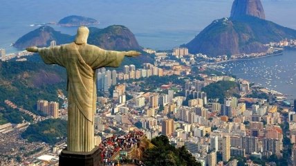 В небе над Рио-де-Жанейро заметили уникальное явление