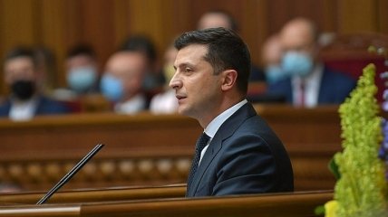 Зеленский обманул всех: Под маской "своего парня" оказался "третьесортный официант", - публицист