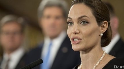 Анджелина Джоли - не самая сексуальная киноактриса