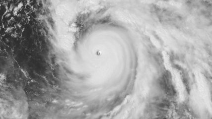 Японии снова угрожает тайфун