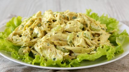 Куриное филе с сельдереем