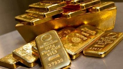 Золото может взлететь до $5 тысяч за унцию: стоит ли украинцам вкладываться в желтый металл?