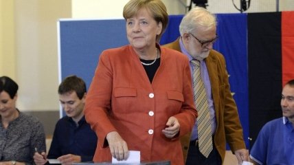 Меркель проголосовала на выборах в Бундестаг
