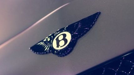 Брошенный раритетный Bentley нашли в Киеве