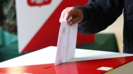 Выборы в Польше: Оппозиция получает большинство в Сенате