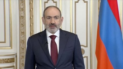 Никол Пашинян подал в отставку после череды протестов (видео)