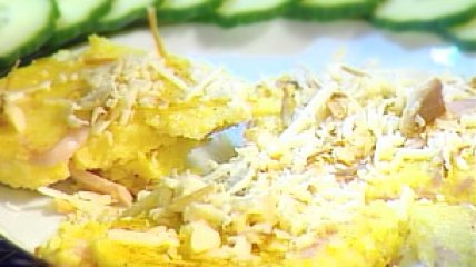 Полента с ветчиной и сыром