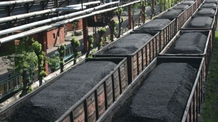 "Укрзализныця" не имеет проблем с транспортировкой угля из зоны АТО 
