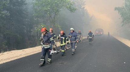 Лесные пожары на Луганщине: Рубежное может остаться без воды