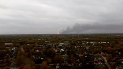 Креативный подарок Путину на день рождения: пожар на складах в Рязанской области сняли с воздуха