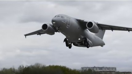 Испытания Ан-178 с новыми украинскими двигателями (Видео)