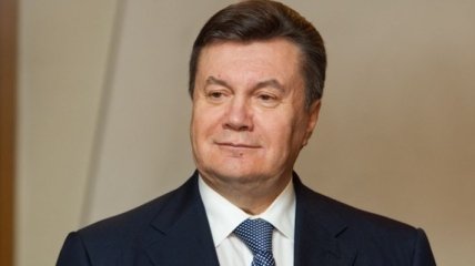 Янукович рассказал сколько потратил на благотворительность