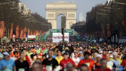 В Париже стартовал марафон