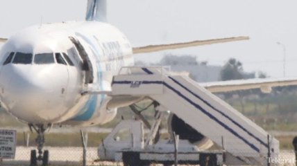 В МИД Египта сообщили об обнаружении обломков лайнера А320