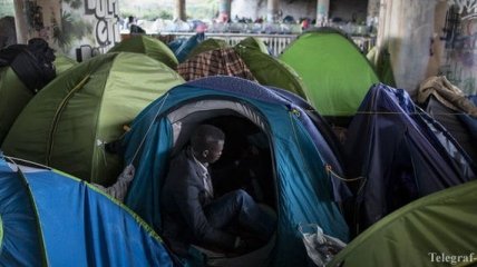 В Париже ликвидирует незаконные лагеря беженцев 