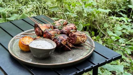 Рулетики з баклажанів з м'ясною начинкою