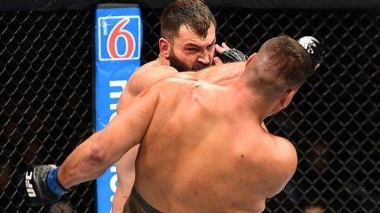 UFC 225. Тай Туиваса победил Андрея Орловского решением судей (Видео)