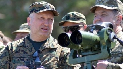 Турчинов: Испытания показали качество и надежность украинского оружия