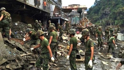 На Тайване из-за мощного тайфуна более трехсот человек ранены